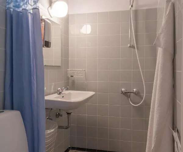 Gjerrild Gaestehus Djursland Hostal *